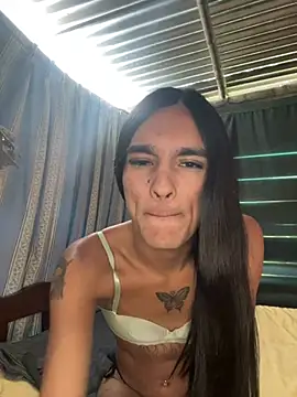 SofiaaLuxx online show from August 1, 2026, 5:11 pm