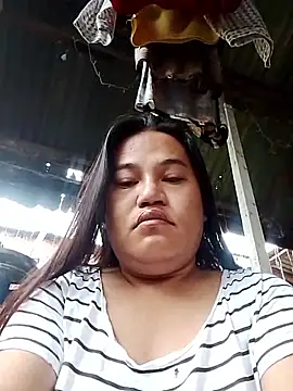 Snapshot of Andrea0414 chatting on May 23, 2026, 12:42 am Andrea0414 online show from May 23, 2026, 12:42 am