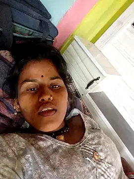 Miss rohni23 online show from August 7, 2026, 7:14 am