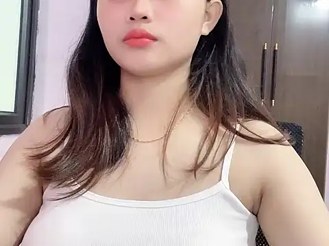 ThuPhuong858 online show from August 4, 2026, 10:42 am