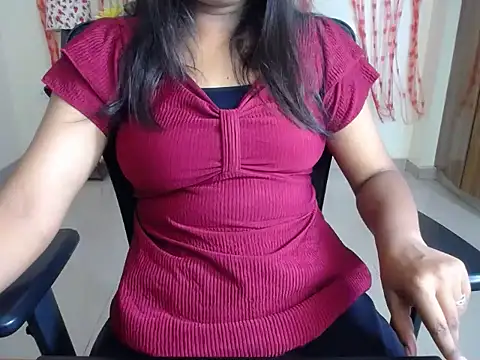 shy girll01 online show from August 2, 2026, 6:23 am