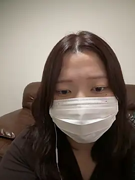 Snapshot of airi_08 chatting on August 6, 2026, 1:28 pm airi 08 online show from August 6, 2026, 1:28 pm