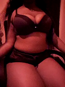 sexyinblack online show from August 9, 2026, 3:18 pm