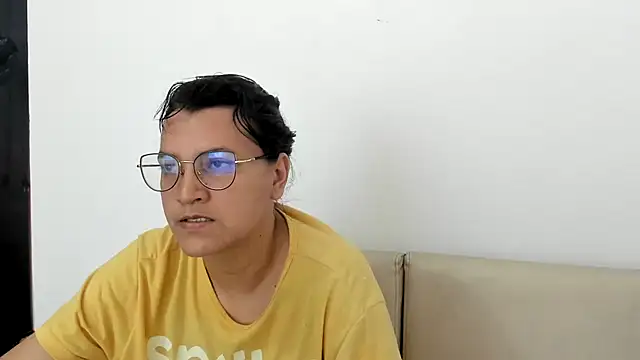 MARILYN GARCIA online show from February 27, 2025, 3:59 pm