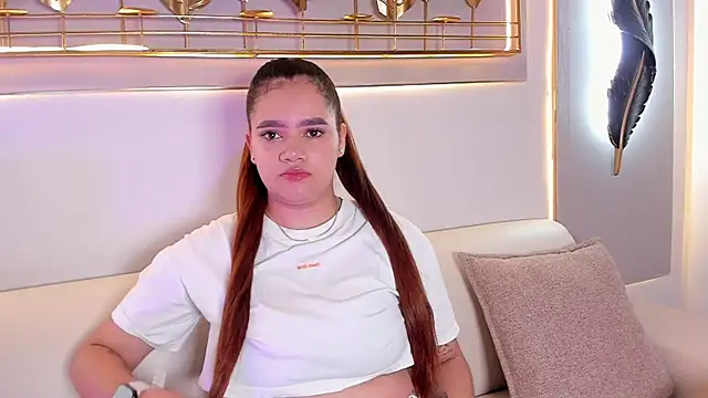 saharawalker  online show from August 6, 2026, 12:22 pm