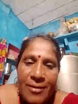 Snapshot of Trisha_sharmaa chatting on August 7, 2026, 11:44 pm Trisha sharmaa online show from August 7, 2026, 11:44 pm