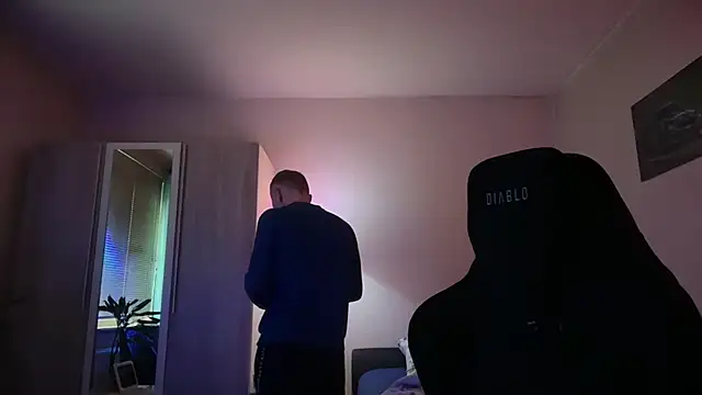 slaveboy2016xh online show from October 26, 2025, 3:01 pm