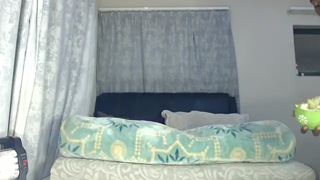 leanna23 online show from May 30, 2026, 3:57 am