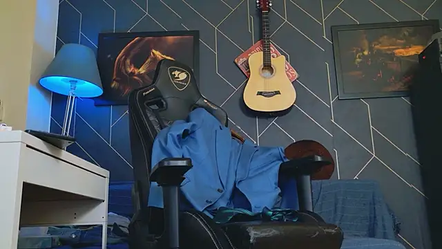 ChrisKox online show from September 26, 2025, 5:36 am