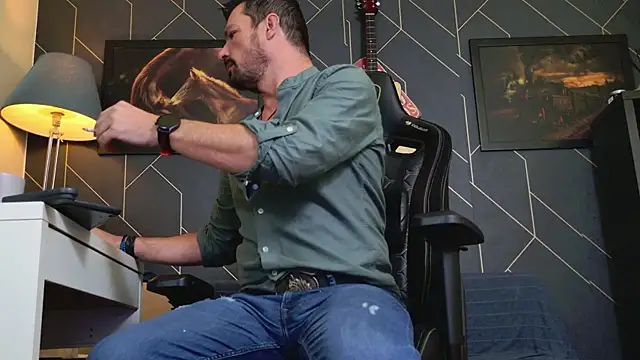 ChrisKox online show from October 30, 2025, 5:17 am