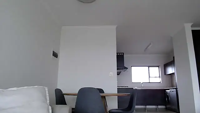 Snapshot of xBUSTY_CANDYx chatting on April 14, 2026, 8:30 am xBUSTY CANDYx online show from April 14, 2026, 8:30 am