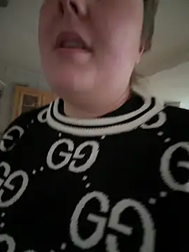 BootyLola online show from February 3, 2026, 7:35 am