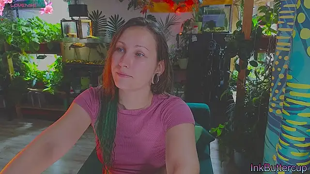 Dead Butterfly online show from September 14, 2025, 3:29 am