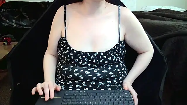 JessaBella online show from April 13, 2026, 3:05 pm