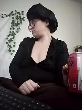 Snapshot of JessaBella chatting on April 21, 2026, 12:12 pm JessaBella online show from April 21, 2026, 12:12 pm