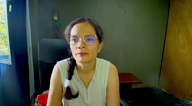 Snapshot of Nattyslave4U chatting on March 22, 2025, 9:31 pm Nattyslave4U online show from March 22, 2025, 9:31 pm