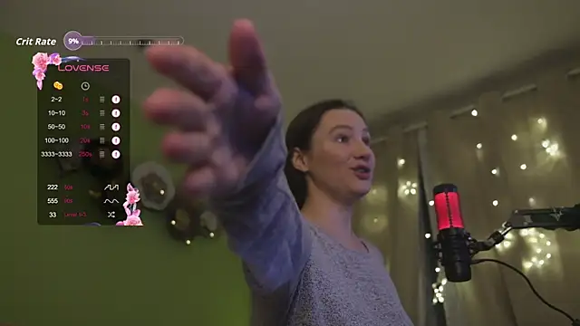 Snapshot of Gessifossa chatting on September 18, 2025, 1:03 pm Gessifossa online show from September 18, 2025, 1:03 pm