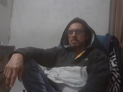 Snapshot of el_principe_hot chatting on September 9, 2025, 1:38 am el principe hot online show from September 9, 2025, 1:38 am