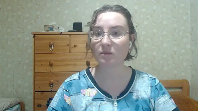 Smart Rose online show from March 27, 2026, 1:03 am