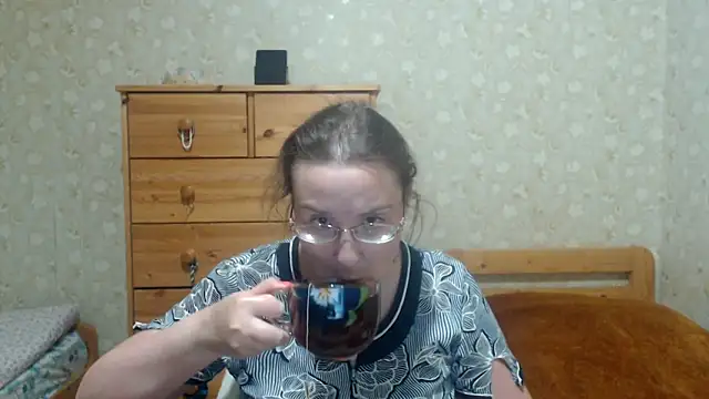 Smart Rose online show from December 14, 2025, 4:56 pm