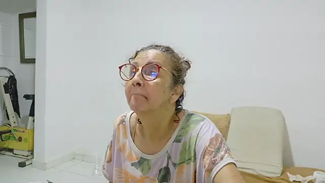 irisconde online show from January 15, 2026, 3:48 pm