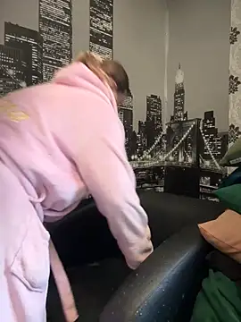 Snapshot of Natali_UA chatting on November 10, 2025, 8:19 am Natali UA online show from November 10, 2025, 8:19 am