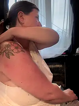 Snapshot of Natali_UA chatting on September 30, 2025, 6:08 am Natali UA online show from September 30, 2025, 6:08 am