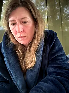 Snapshot of Natali_UA chatting on October 16, 2025, 5:16 am Natali UA online show from October 16, 2025, 5:16 am