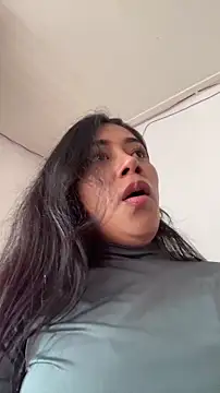 Snapshot of aimi_art1 chatting on January 13, 2026, 1:26 pm aimi art1 online show from January 13, 2026, 1:26 pm