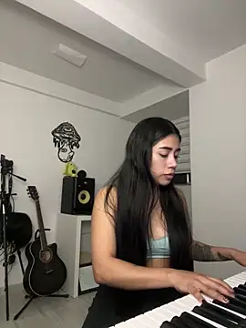 Snapshot of aimi_art1 chatting on September 12, 2025, 1:28 am aimi art1 online show from September 12, 2025, 1:28 am