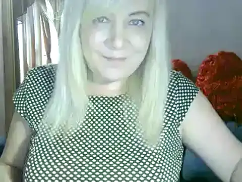 Snapshot of AgoniA7 chatting on February 5, 2025, 6:56 am AgoniA7 online show from February 5, 2025, 6:56 am