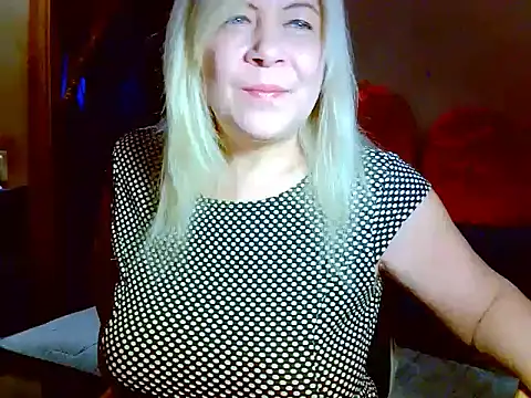 Snapshot of AgoniA7 chatting on March 8, 2026, 4:05 am AgoniA7 online show from March 8, 2026, 4:05 am