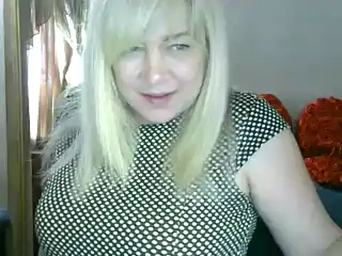 Snapshot of AgoniA7 chatting on February 9, 2025, 7:48 am AgoniA7 online show from February 9, 2025, 7:48 am