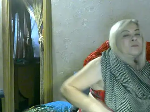 Snapshot of AgoniA7 chatting on March 16, 2025, 4:20 am AgoniA7 online show from March 16, 2025, 4:20 am