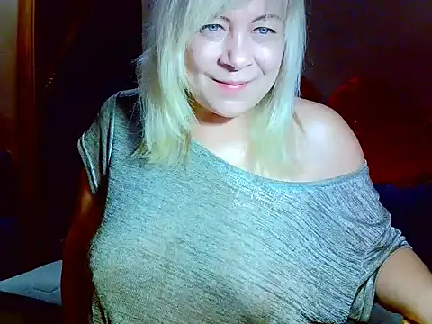 Snapshot of AgoniA7 chatting on March 28, 2026, 2:56 am AgoniA7 online show from March 28, 2026, 2:56 am