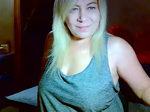 AgoniA7 online show from February 19, 2026, 4:26 pm