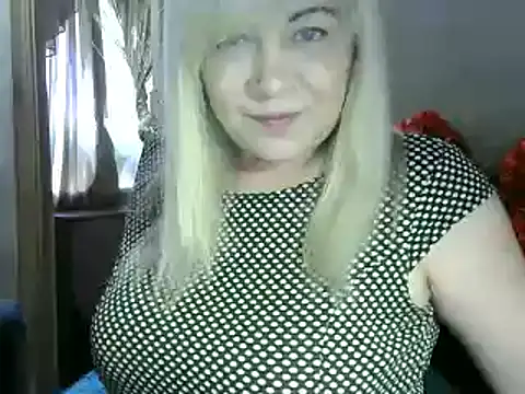 Snapshot of AgoniA7 chatting on February 23, 2025, 6:28 am AgoniA7 online show from February 23, 2025, 6:28 am