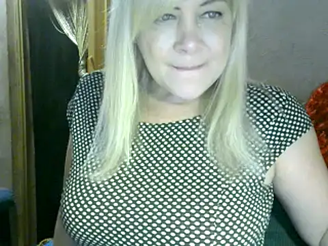 Snapshot of AgoniA7 chatting on March 1, 2025, 4:04 am AgoniA7 online show from March 1, 2025, 4:04 am