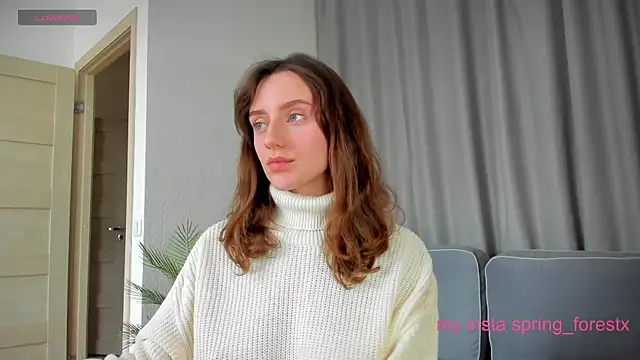 Snapshot of spring_forest chatting on February 13, 2025, 12:32 pm spring forest online show from February 13, 2025, 12:32 pm