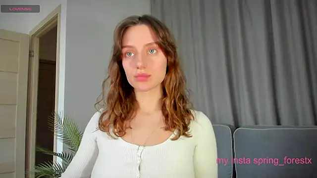 Snapshot of spring_forest chatting on February 12, 2025, 1:16 pm spring forest online show from February 12, 2025, 1:16 pm