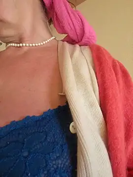 MucMilf59 online show from October 24, 2025, 9:19 am