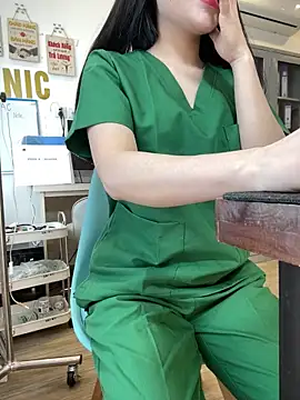 Meilian2021 online show from November 24, 2025, 4:56 am