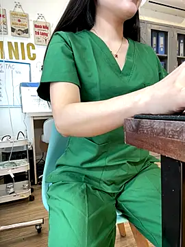 Meilian2021 online show from November 23, 2025, 4:33 am