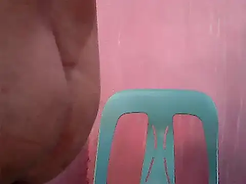 HottyLeciousCum online show from December 5, 2025, 1:21 pm