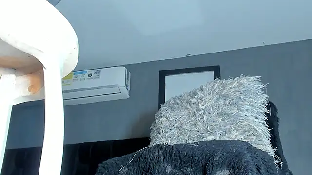 SandraGoldstein online show from September 27, 2025, 10:27 pm