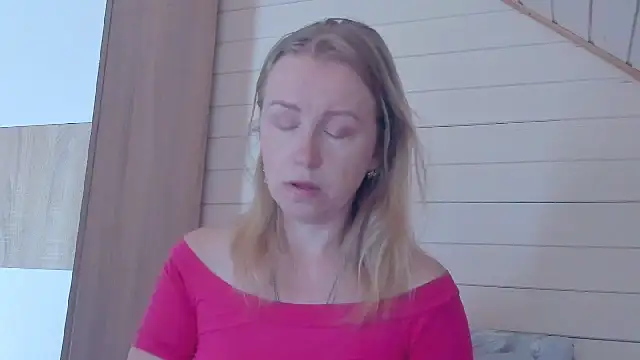 I AM MILF online show from July 22, 2026, 6:37 am