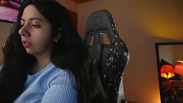 coraline latin online show from September 30, 2025, 6:47 pm