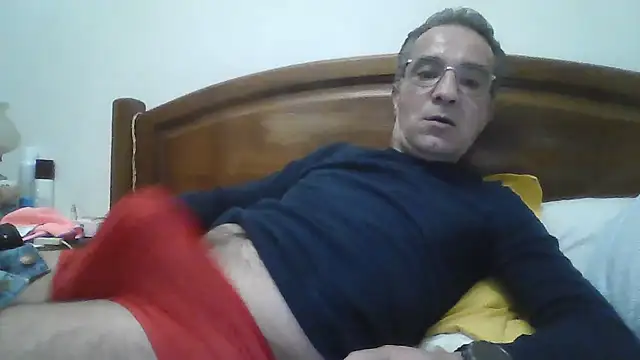 CarlosRocha73 online show from May 2, 2026, 12:27 am
