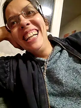 rposhta1991 online show from October 4, 2025, 5:47 pm