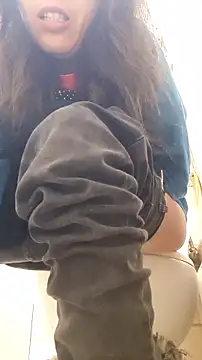 rposhta1991 online show from February 13, 2026, 6:57 am